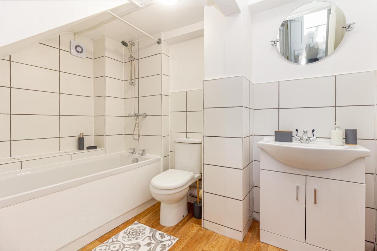 Host & Stay - Montpellier Villa Apartment Cheltenham Luaran gambar